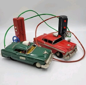 LOTE de Coche de Control Remoto de Juguete de Estaño Linemar MARX Verde Policía Jefe de Bomberos ROTO - Imagen 1 de 21