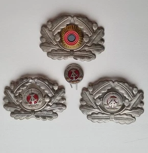 DDR NVA Mützenkokarden Sammlung - Kokarde - Effekt - Ostalgie - Mützenabzeichen - Bild 1 von 2
