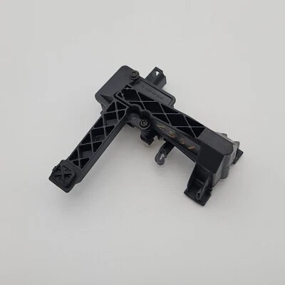 Actuador de liberación de puerta de combustible Mercedes W219 CLS550 CL600 CL550 2007-2013 2518200197 Foto 1 de 4