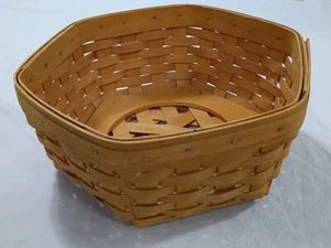 Longaberger 1998 Hexagon Generations Basket  Handwoven Dresden, Ohio 10” - Picture 1 of 8