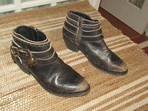 Corral Distressed Black Multi Strap Shortie Ankle Boots P5101 Size 7 M - Picture 1 of 11