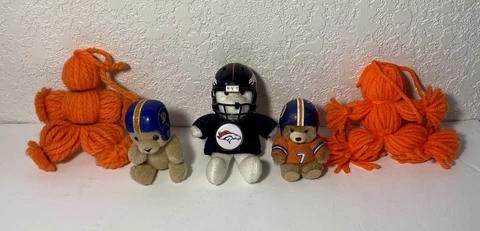 Vintage Denver Broncos NFL Football Plush Mini Stuffed Bear Lot John Elway 7 VTG Cover