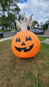 2011 Gemmy 8’ Halloween Airblown Animated Ghost  Pumpkin Lighted Inflatable - Picture 1 of 5