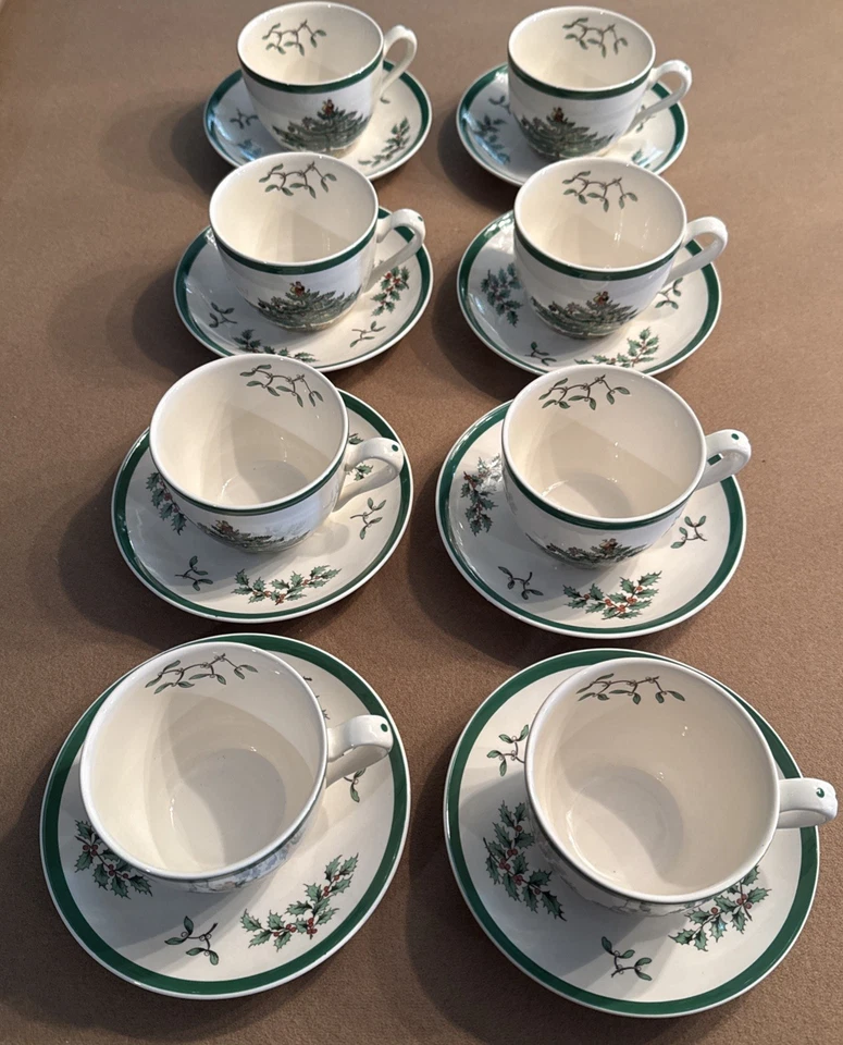 Set of 8 Vintage England Spode Christmas Tree Cups and Saucers MINT CONDITION! - Image 1 of 4