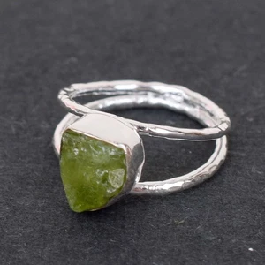 Natural Peridot Crystal Ring 925 Sterling Silver Peridot Birthstone Ring-RR139 - Picture 1 of 2