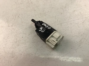 DACIA DUSTER Brake Light Switch 253206170R 17747193 - Picture 1 of 4