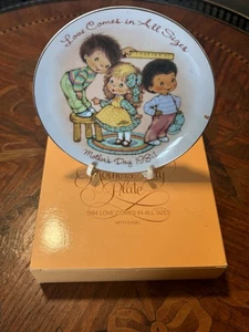Vintage 1984 Muttertag kleiner Teller von Avon Collectors Edition Neu in OVP - Bild 1 von 4