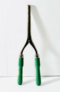 Antique Vintage Hair or Mustache Curling Iron Green Wood Handles. 9 1/2" - Picture 1 of 8