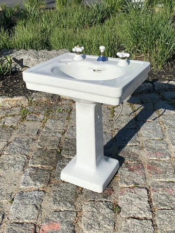 1927 Porcelain Pedestal Bathroom Sink w/ Original Faucets, NO Chips, No Damage Cover