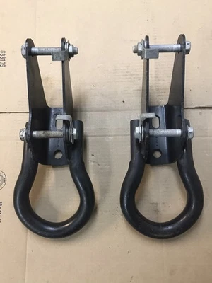 NEW FACTORY TAKE OFFS 2007-2010 DODGE RAM 4500 5500 TOW HOOKS WITH HARDWARE - Image 1 of 4