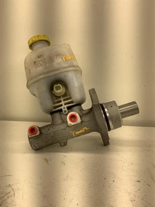 Master Cylinder DODGE PICKUP 1500 07-24 - Picture 1 of 3