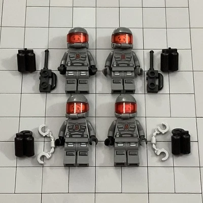 Lego Space Police 3 Officer 14 - Air Tanks #sp118 Lot Of 4 #5984 D3 8 - Image 1 of 2