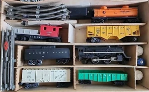 Lionel Postwar 11460 O Gauge Steam Freight  Locomotive 7 Piece Set - Picture 1 of 9