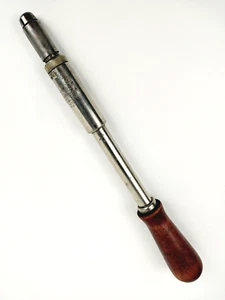 Vintage North Bros Yankee No. 130A Ratcheting Screwdriver Spiral Push Drill - Picture 1 of 8