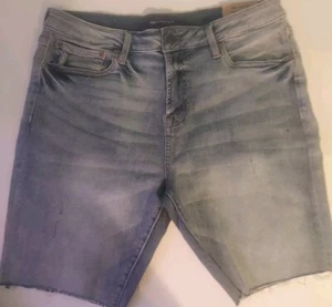 Aeropostale Slim Fit Cutoff Jean shorts Men's 33w 9.5l Distressed Blue Denim - Picture 1 of 4