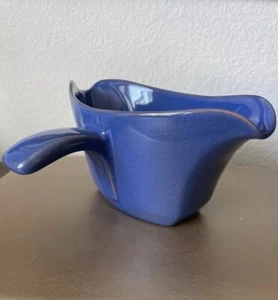 VTG FRANKOMA POTTERY GRAVY BOAT W HANDLE DOUBLE SPOUT NAVY BLUE GS Made in USA - Picture 1 of 16