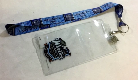 2016 Winter Classic Ticket Holder Lanyard Boston Bruins Montreal Canadeins Cover