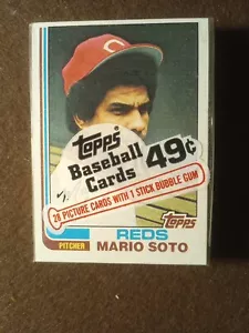 1982 Topps Baseball Cello Pack Hof Dave Winfield Showing - Picture 1 of 4
