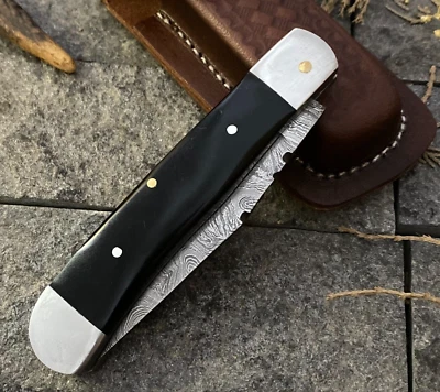 Cuchillo de Bolsillo Plegable Shard™ Custom Forged a Mano Trampero de Acero Damasco con Funda Foto 1 de 4