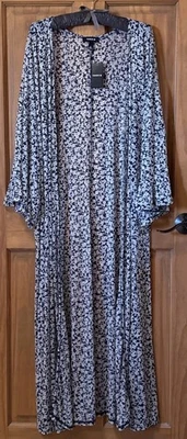 TORRID KIMONO DUSTER MESH RUFFLE SLEEVE KIMONO 6 6X 6XL 30 NEW - Image 1 of 4