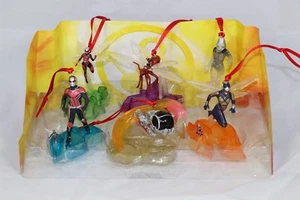 NUEVO Juego de 6 adornos navideños personalizados Ant Man & The Wasp Disney Store Marvel - - Imagen 1 de 4