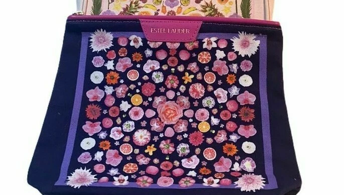 Bolso de Cosméticos de Viaje ESTEE LAUDER Maquillaje Flor Púrpura  Foto 1 de 1