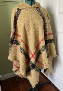 Women’s Hooded Winter Poncho, Sweater Poncho, One Size, Oversize - Picture 1 of 6