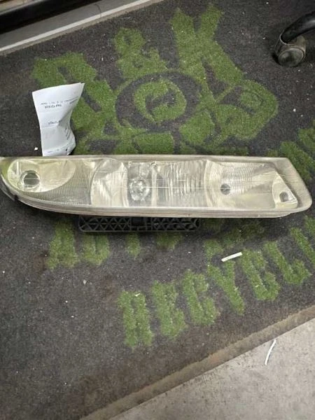 Faro derecho Saturn serie S 1997-2000 pareja OEM Foto 1 de 1