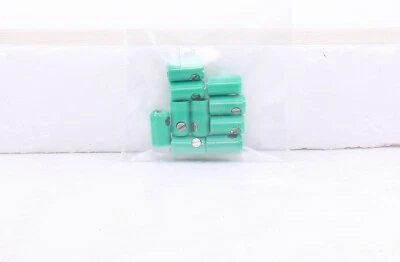 Marklin Brawa Green 2.5 mm Wire Connector Plugs Female 10 Pieces - Image 1 of 2
