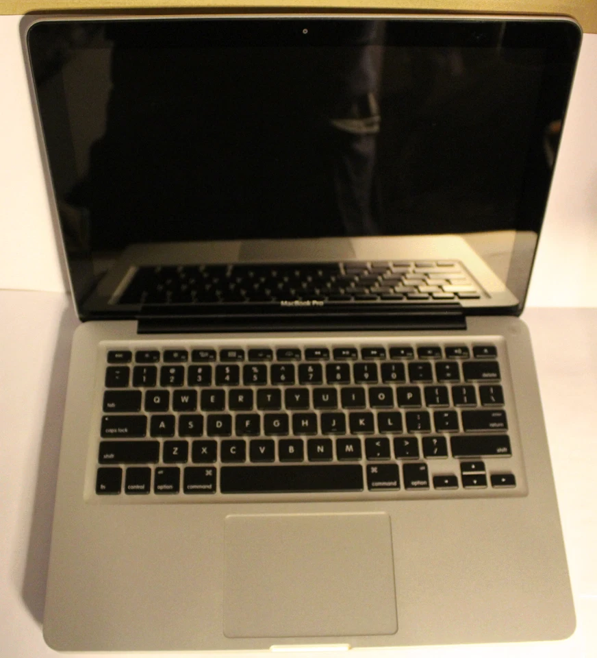 Near Mint Macbook Pro A1278 /16GB i7 Laptop Notebook Computer  High Sierra - Image 1 of 4