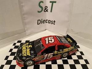 2013 Clint Bowyer #15 1/24 5 Hour Energy NASCAR Salutes Toyota Camry Action - Picture 1 of 7