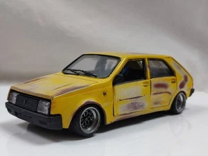 Bburago 1/24 1976 Renault 14 TL Custom Modified Diecast Classic Car Model - Picture 1 of 10