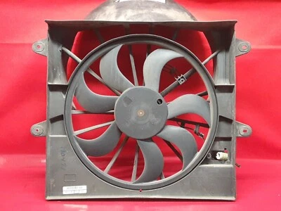 Ventilador de refrigeración eléctrico radiador Dodge Dart 2013/2014/2015/2016 Foto 1 de 4