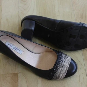 Europäische bequeme Damen Pumps - niedriger Absatz - handgefertigt  - Bild 1 von 15