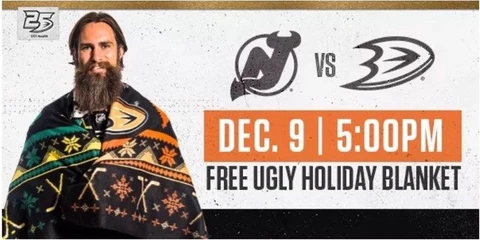 BRAND NEW ANAHEIM DUCKS UGLY HOLIDAY BLANKET 2019 CHRISTMAS Hockey Game Gift Cover