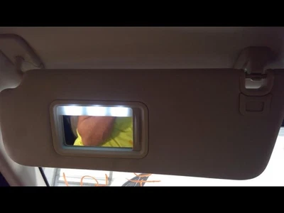 Солнцезащитный козырек водителя с подсветкой подходит для 14–15 RANGE ROVER SPORT 1942288 - Изображение 1 из 4