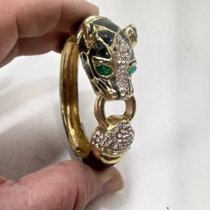 Vintage Green Eye Tiger Head Clasping Bracelet ~ Rhinestones Black Enamel Gold - Picture 1 of 13