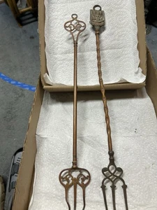 Vintage Brass Monkey & Metal Dog 18 Fireplace Fire Pit 3 Prong Marshmallow Poker - Picture 1 of 8