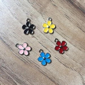 Neue bemalte Blume Charms - Bild 1 von 7