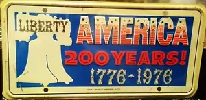 USA AMERICA BICENTENNIAL BOOSTER LICENSE PLATE 1776-1976 / 200 YEARS - Picture 1 of 1