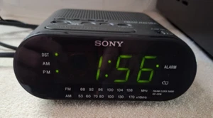 SONY Dream Machine Clock Radio Black Model ICF-C218 Working - Picture 1 of 5