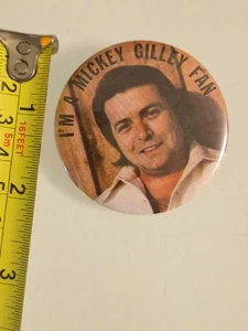 Vintage 1970-80s Country Music Fan Fair Artists Ect. Pinback Buttons Collection  - Picture 1 of 2