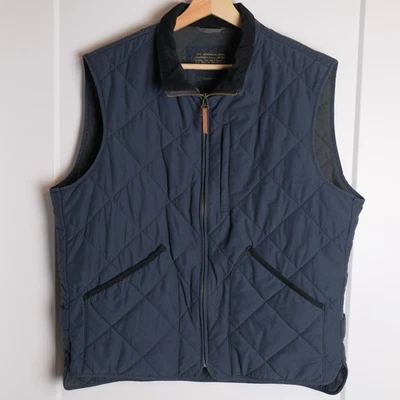 J. Crew Quilted Sussex Vest PrimaLoft Black Collar Full Zip Navy Men's Size L - Image 1 of 4