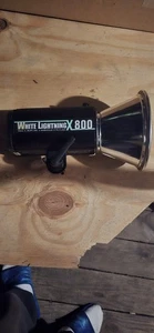 Paul C Buff White Lightning X800  With Soft Case, Tested - Picture 1 of 5