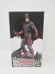 Kotobukiya The Defenders Series: Daredevil Black Suit ARTFX+Statue RARE Variant