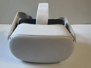 Meta Oculus Quest 2 128GB Standalone VR Virtual Reality Headset Only - Picture 1 of 3
