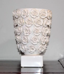 PTMD Vase Footed 3D Rose Decorative Porcelain 10.25" - Picture 1 of 4