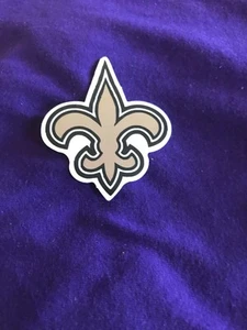 NEW ORLEANS SAINTS NFL FOOTBALL DECAL STICKER TEAM LOGO FREE SHIPPING USA - Picture 1 of 7