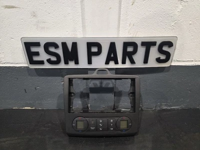 Ford Focus St225 Climate Control Unit With Surround - Image 1 of 3