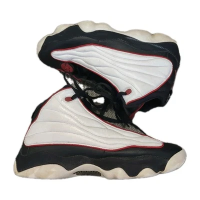 Talla 13 - Tenis Jordan Pro Fuertes Negras Rojo Universitario  Foto 1 de 4